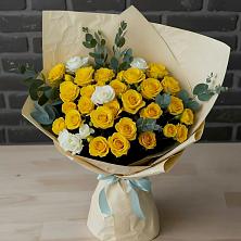 Букет цветов из:  Розы в Соколе Магаданской области