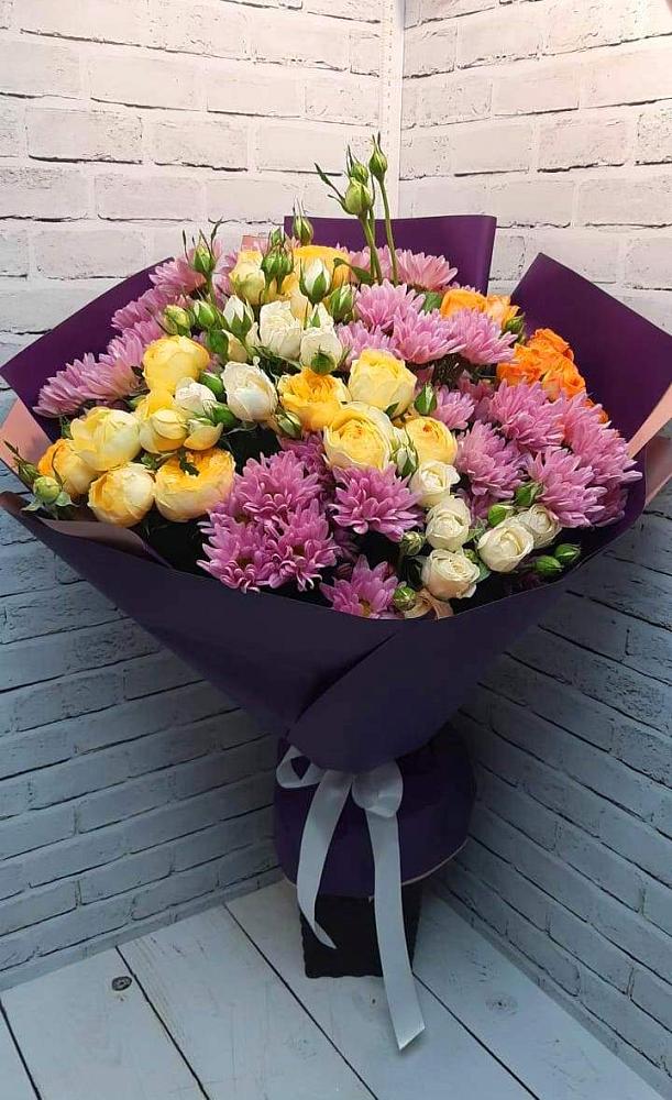Букет цветов из: Хризантемы и Розы в Соколе Магаданской области