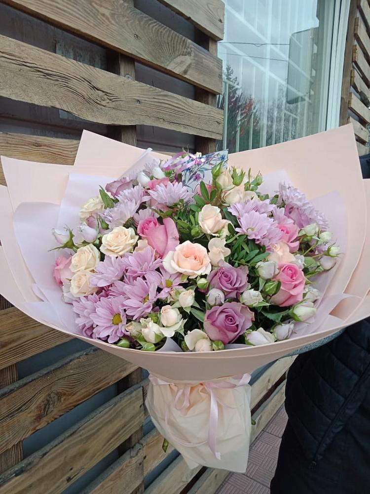 Букет цветов из: Розы и Хризантемы в Соколе Магаданской области