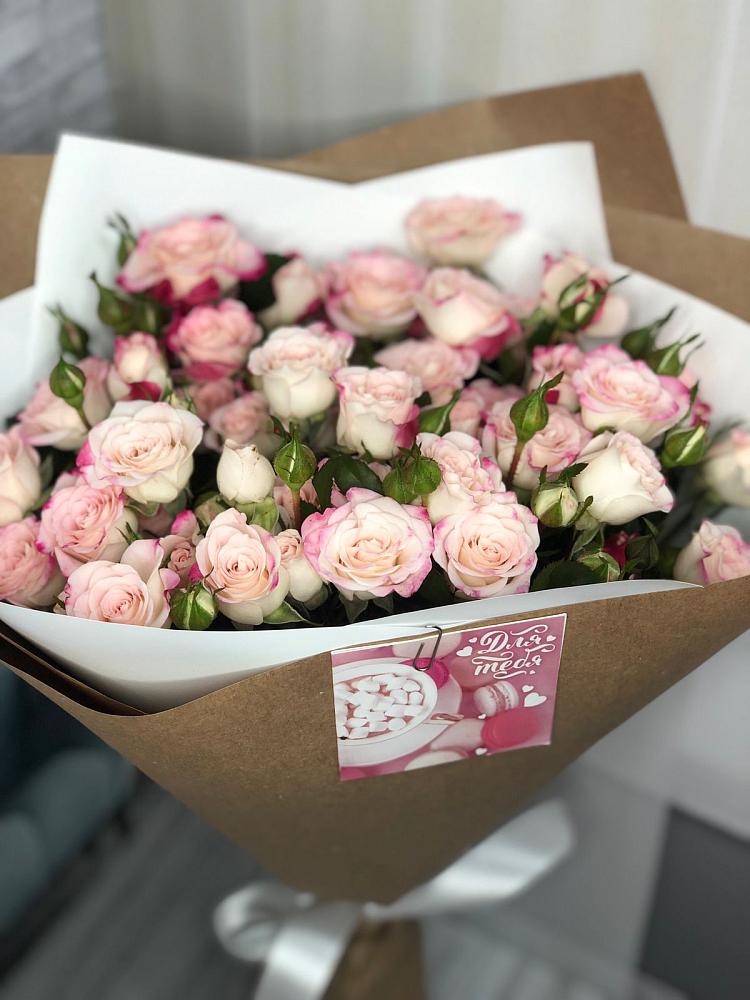 Букет цветов из: Розы в Соколе Магаданской области