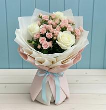 Букет цветов из:  Розы в Соколе Магаданской области