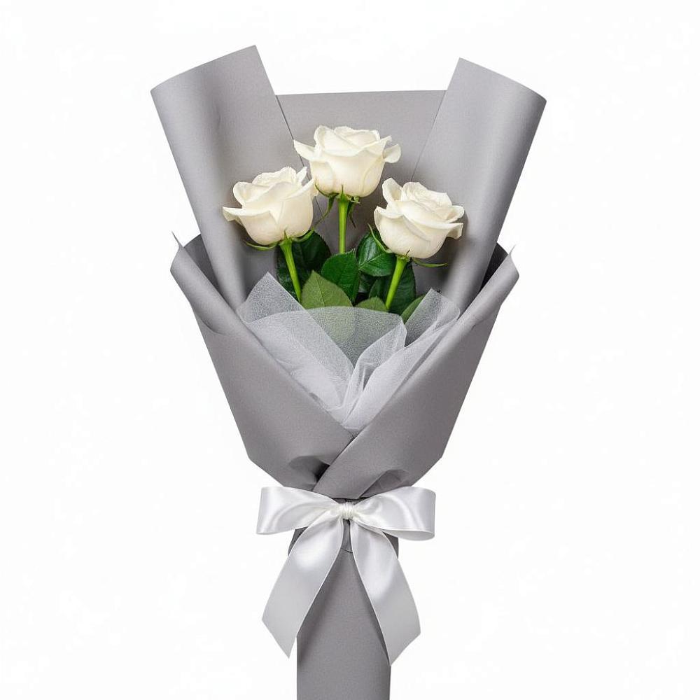 Букет 3 белые розы в Соколе Магаданской области