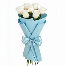 Букет 7 белых роз Проуд в Соколе Магаданской области