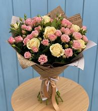 Букет цветов из:  Розы в Соколе Магаданской области