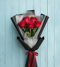 Букет цветов из:  Розы в Соколе Магаданской области