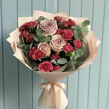 Букет цветов из:  Гвоздики и Розы в Соколе Магаданской области