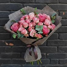 Букет цветов из:  Розы в Соколе Магаданской области